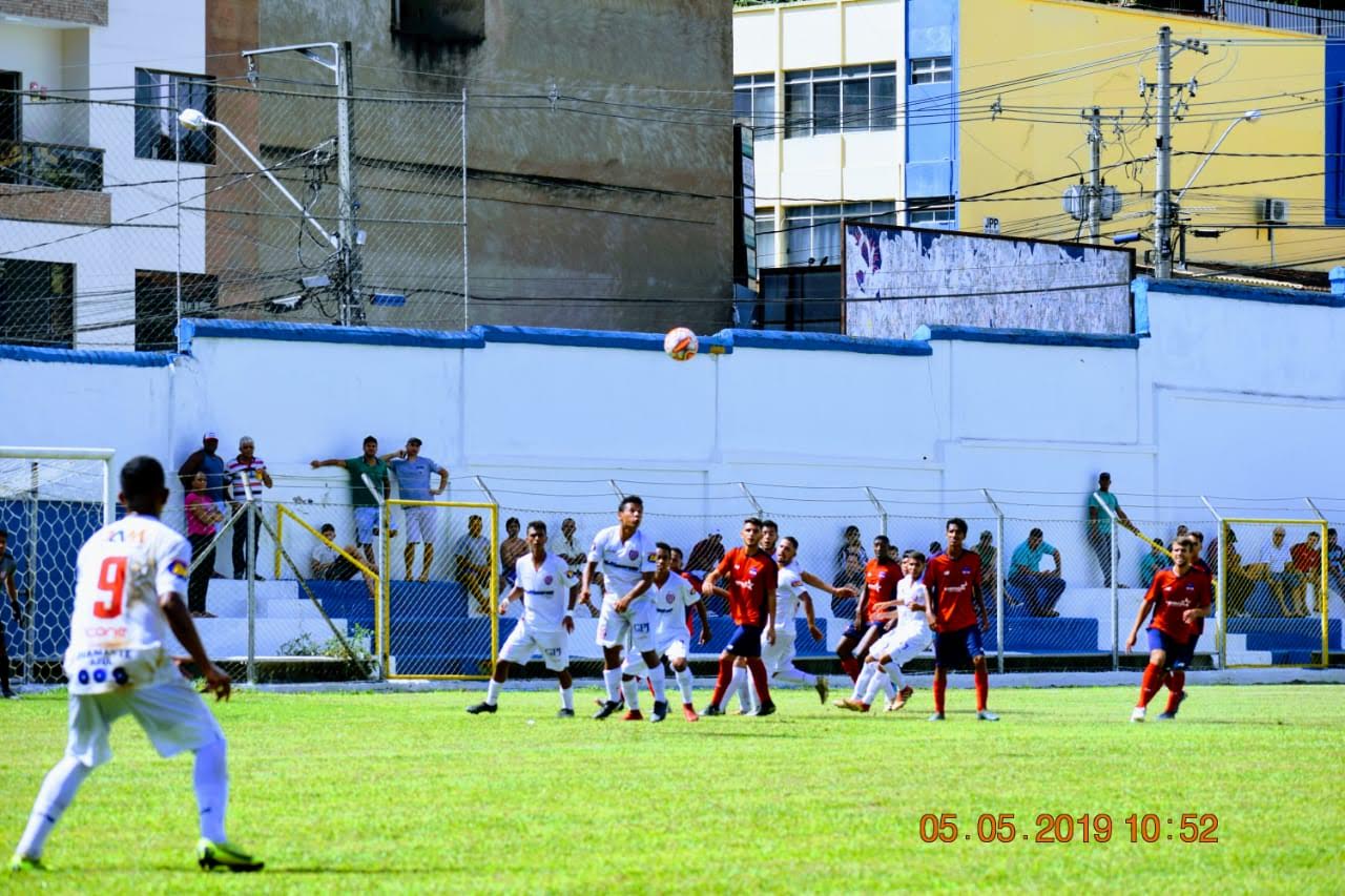 Portal Caparaó - Torneio de Xadrez em Manhumirim destaca jogadores