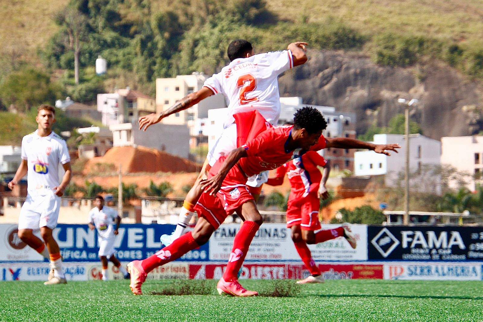 Tempos de Futebol - Batalha de Escudos Mineiro Segunda Divisão 2023! 05°  Bloco (semifinal) BOSTON CITY - Manhuaçu COIMBRA SPORTS - Contagem JUVENTUS  MINASNOVENSE - Minas Novas POÇOS DE CALDAS - Poços