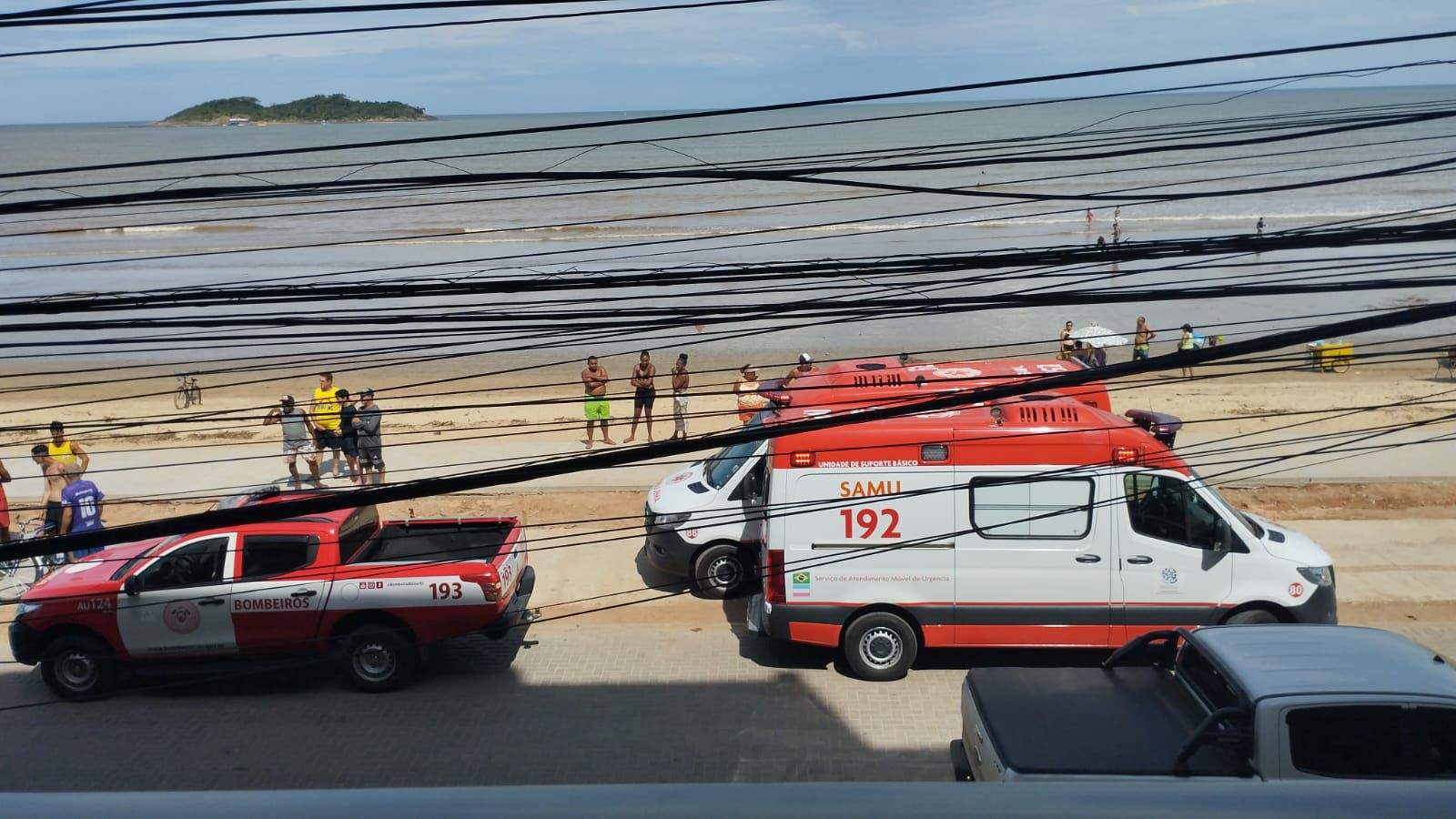 Morador de Manhuaçu morre afogado em Piúma