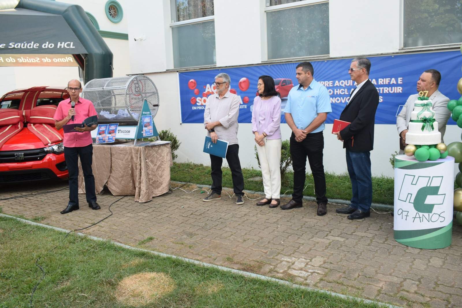 HCL comemora 97 anos com sorteio de carro zero quilômetro