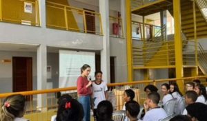 Ministério Público promove palestra contra o bullying em escola municipal