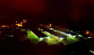 Escola Estadual JK recebe prêmio da SRE e celebra trajetória histórica