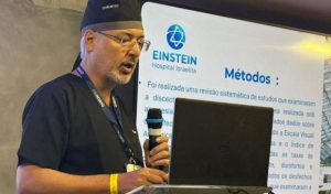 Dr. Alex Nagem conclui pós em cirurgia endoscópica da coluna