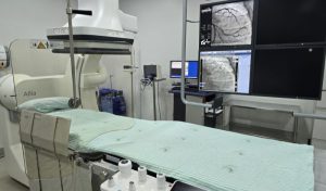 Hospital César Leite reinaugura serviço de hemodinâmica com novo equipamento em Manhuaçu