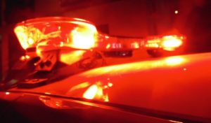 Batida frontal na BR-116 deixa um morto e três feridos na BR-116, em Divino