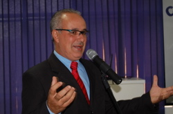 Vereador Fernando Lacerda questiona lentidão do Velox