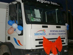 Prefeitura de Simonésia adquire novos veículos