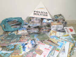 CDs e DVDs piratas apreendidos em Ipanema