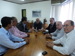 Autoridades vão ao DNIT por causa dos trevos