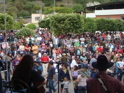 Show de prêmios em Pequiá