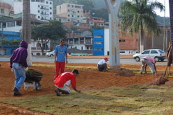Novos semáforos e melhorias no trevo em Manhuaçu
