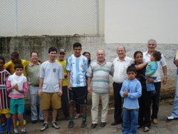 Prefeito visita APAE por causa do trânsito