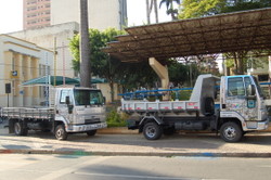 Prefeitura de Manhuaçu adquire 5 novos veículos e duas motos