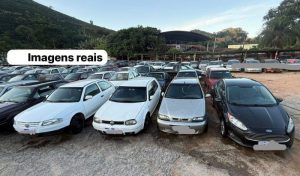 Leilão em Manhumirim com 130 carros, motos e sucatas